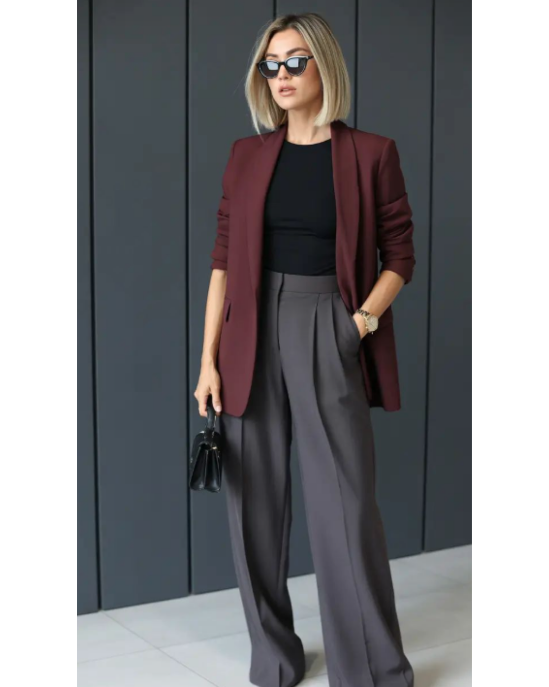 Read more about the article 3 Ways to Revive Old Outfits for Back to Work Looks